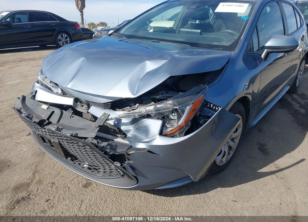 2022 TOYOTA COROLLA LE VIN: JTDEPMAE5N3033990