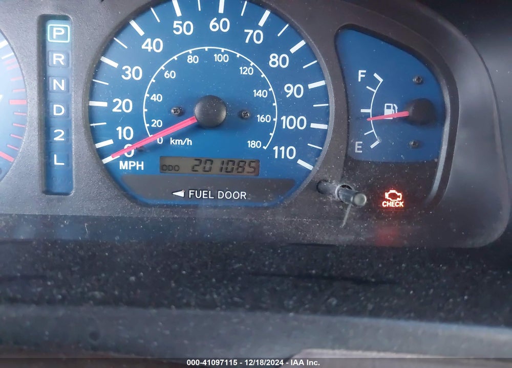 2001 TOYOTA SIENNA LE VIN: 4T3ZF13C61U336878