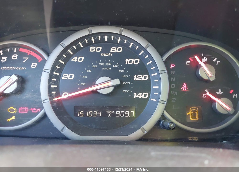 2006 HONDA PILOT LX VIN: 5FNYF18136B000234