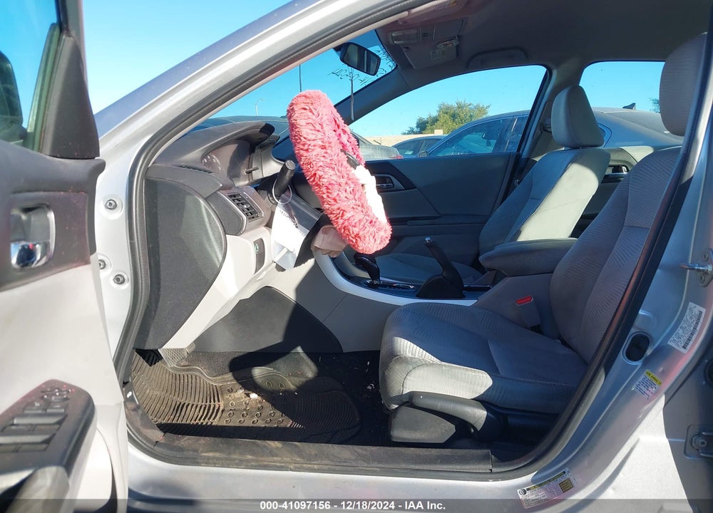 2014 HONDA ACCORD LX VIN: 1HGCR2F32EA014890