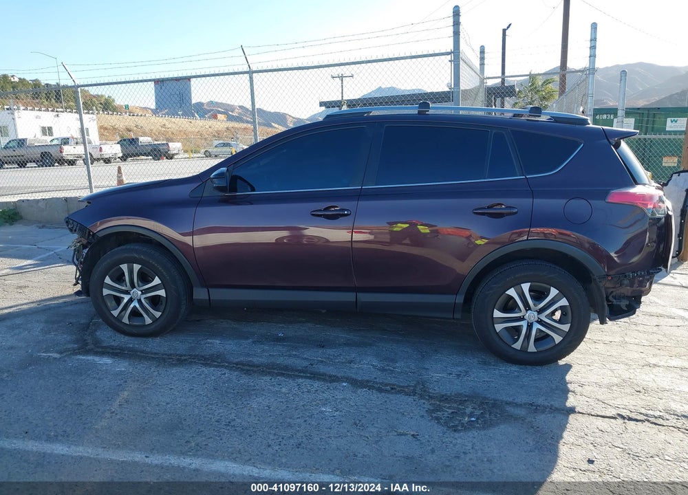 2017 TOYOTA RAV4 LE VIN: 2T3ZFREV9HW347526