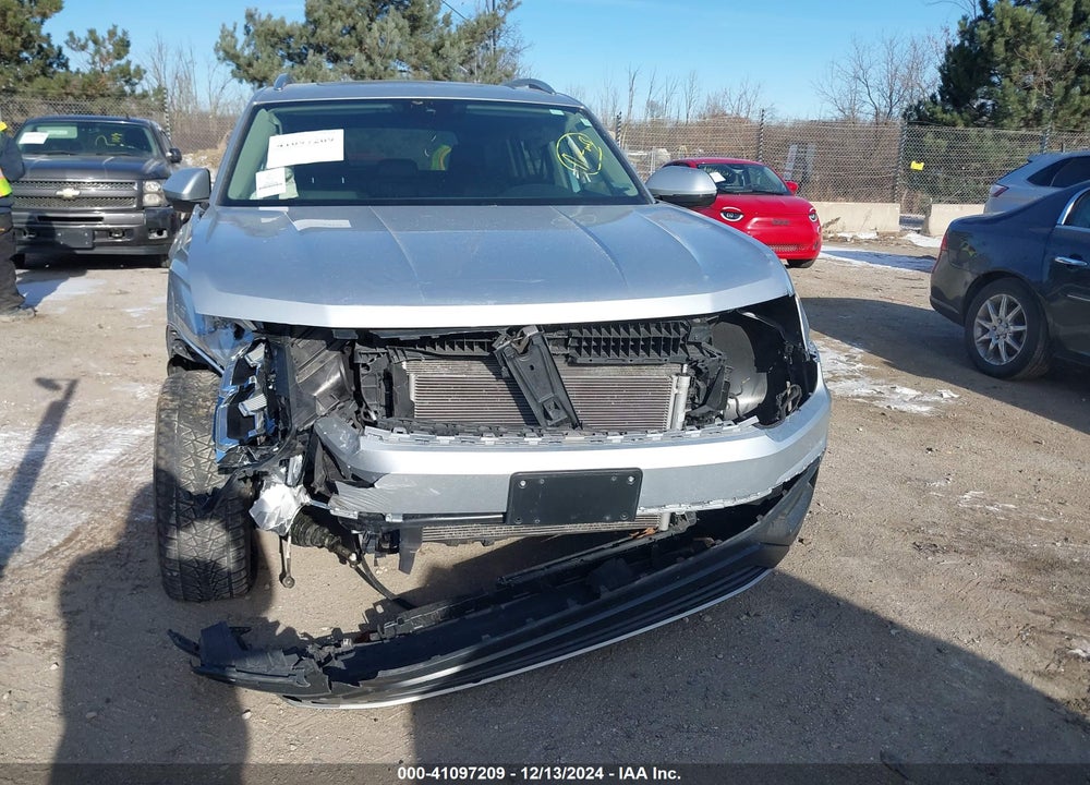 2018 VOLKSWAGEN ATLAS 3.6L V6 SEL PREMIUM VIN: 1V2NR2CAXJC579248