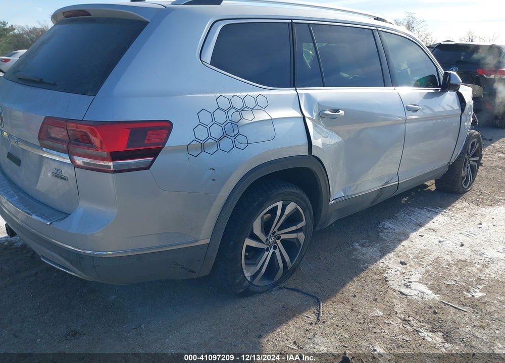 2018 VOLKSWAGEN ATLAS 3.6L V6 SEL PREMIUM VIN: 1V2NR2CAXJC579248
