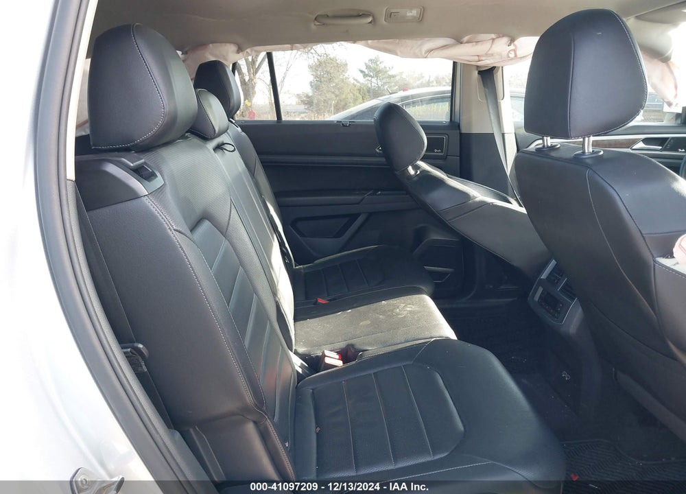 2018 VOLKSWAGEN ATLAS 3.6L V6 SEL PREMIUM VIN: 1V2NR2CAXJC579248
