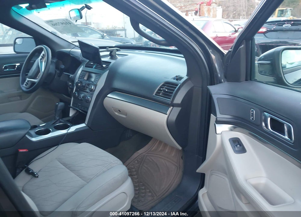 2013 FORD EXPLORER VIN: 1FM5K7B90DGC83240