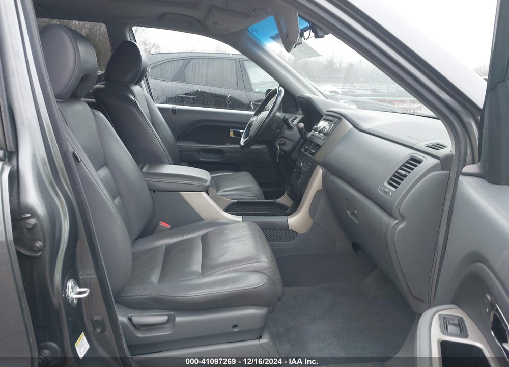 2008 HONDA PILOT EX-L VIN: 5FNYF28578B028288