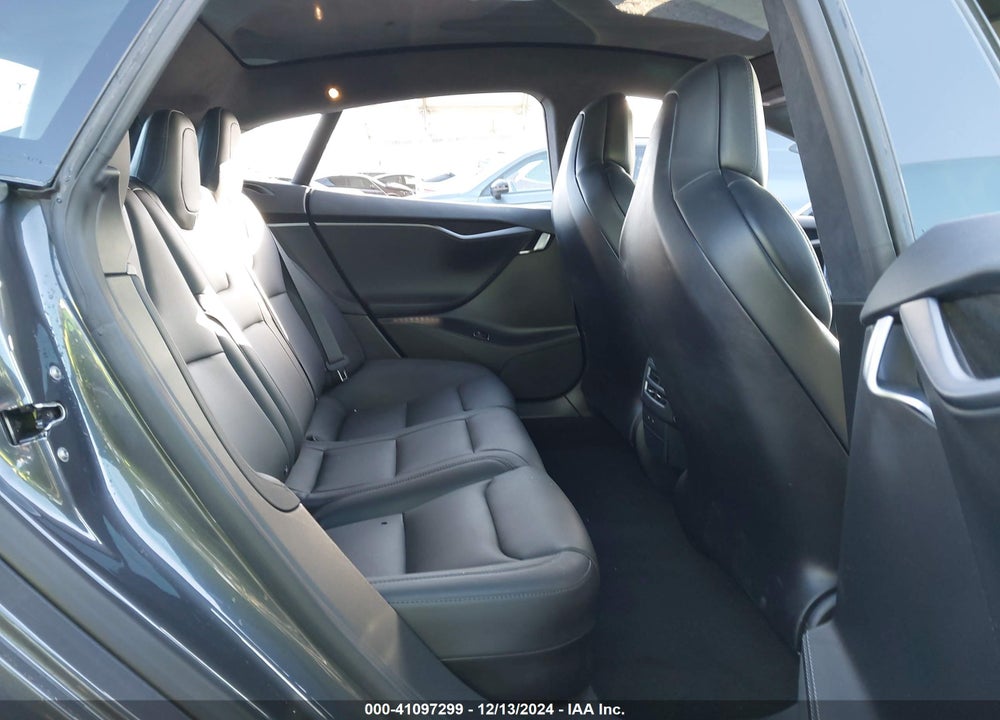 2018 TESLA MODEL S 100D/75D/P100D VIN: 5YJSA1E24JF291613