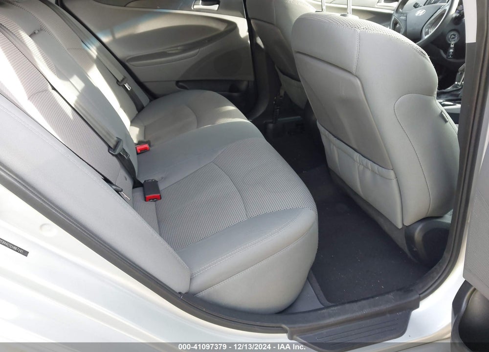 2014 HYUNDAI SONATA VIN: 5NPEB4AC1EH867241
