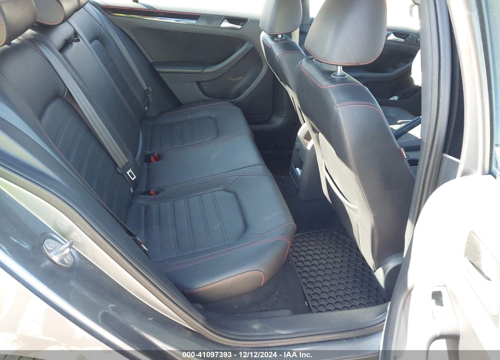 2017 VOLKSWAGEN JETTA VIN: 3VW5T7AJ7HM253724