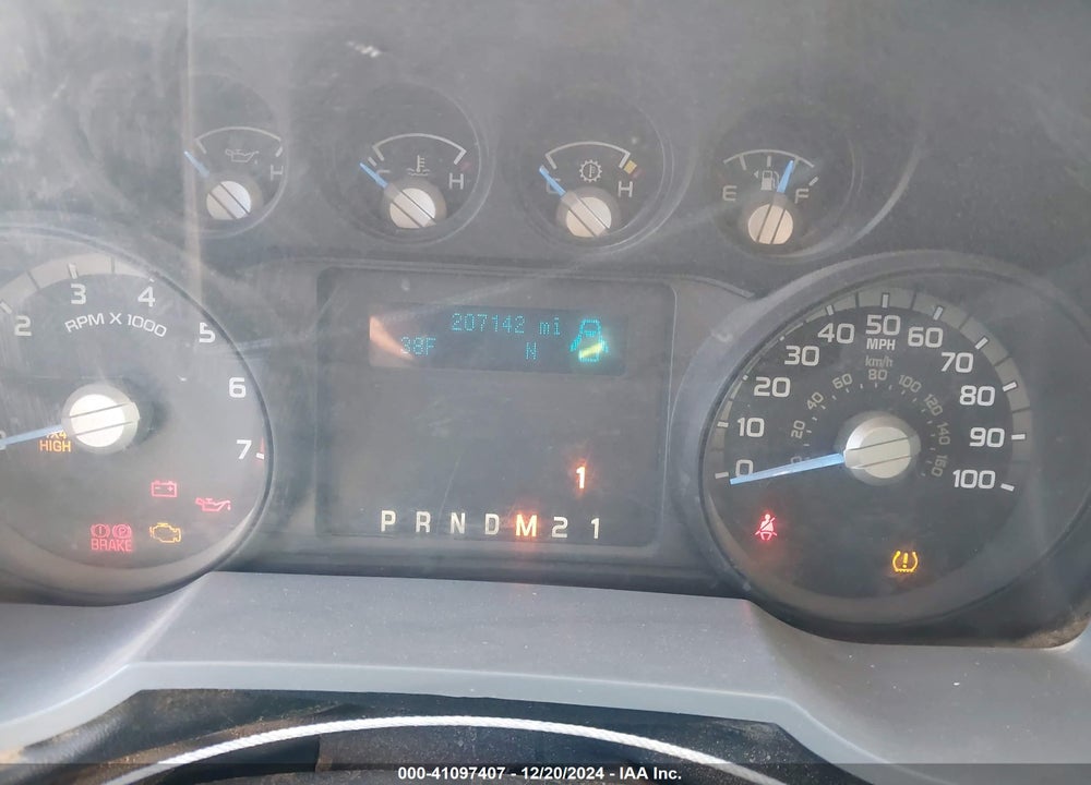 2015 FORD F-250 XL VIN: 1FT7W2B62FEB06813