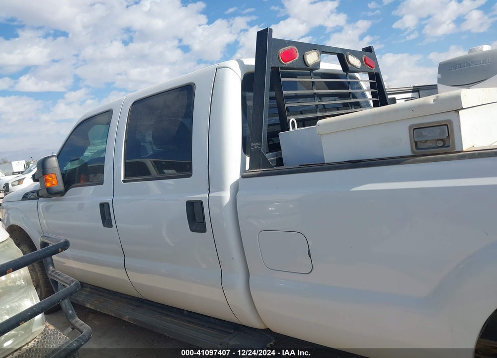 2015 FORD F-250 XL VIN: 1FT7W2B62FEB06813