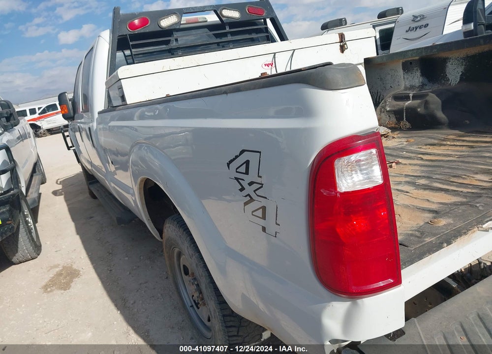 2015 FORD F-250 XL VIN: 1FT7W2B62FEB06813