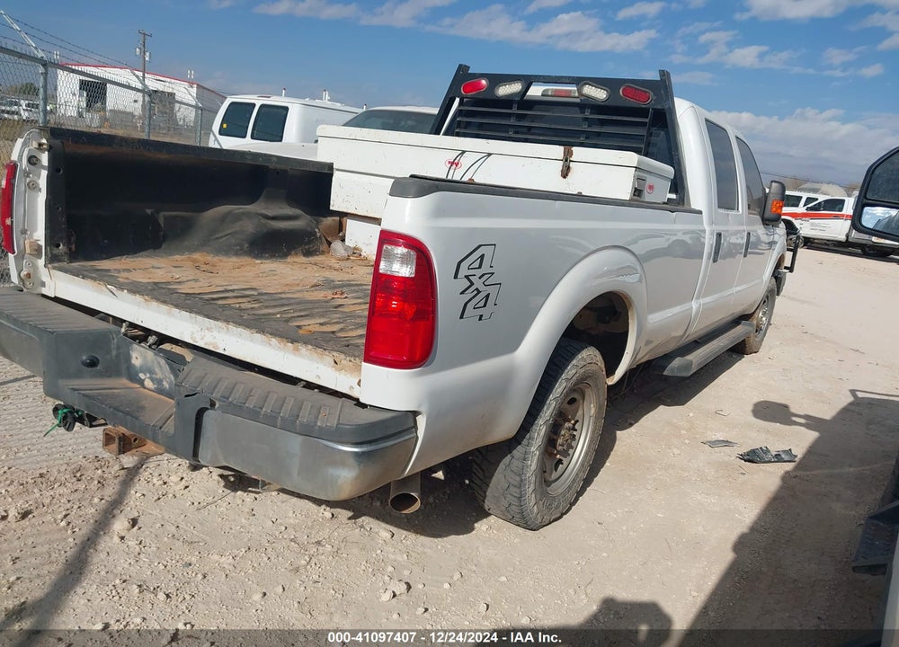 2015 FORD F-250 XL VIN: 1FT7W2B62FEB06813