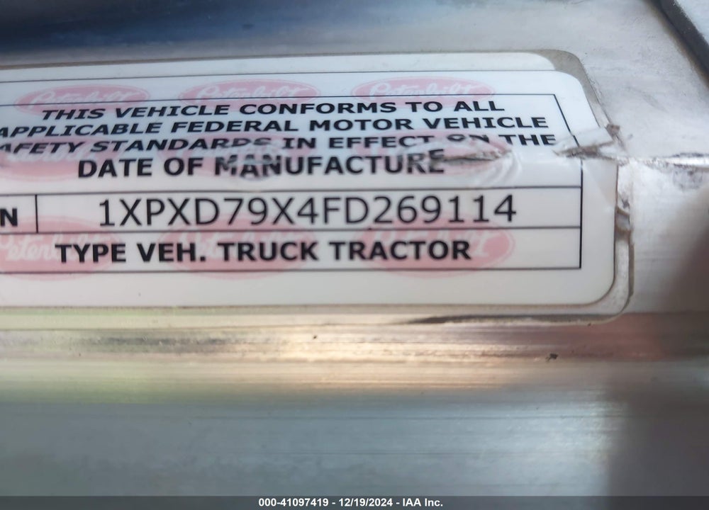 2015 PETERBILT 389 VIN: 1XPXD79X4FD269114