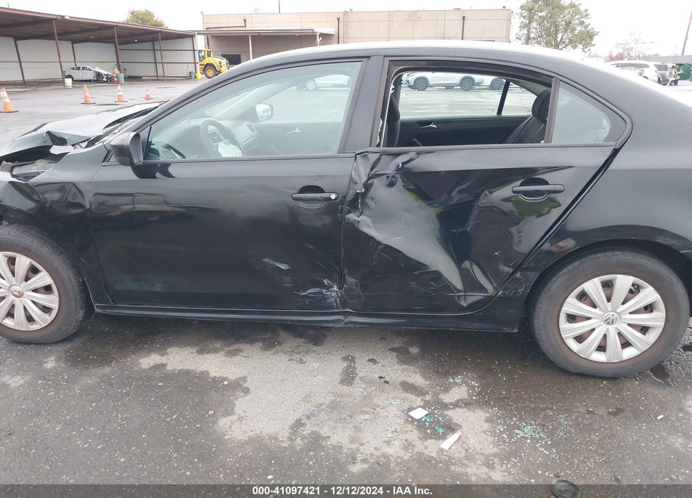 2011 VOLKSWAGEN JETTA 2.0L S VIN: 3VW2K7AJ5BM091427