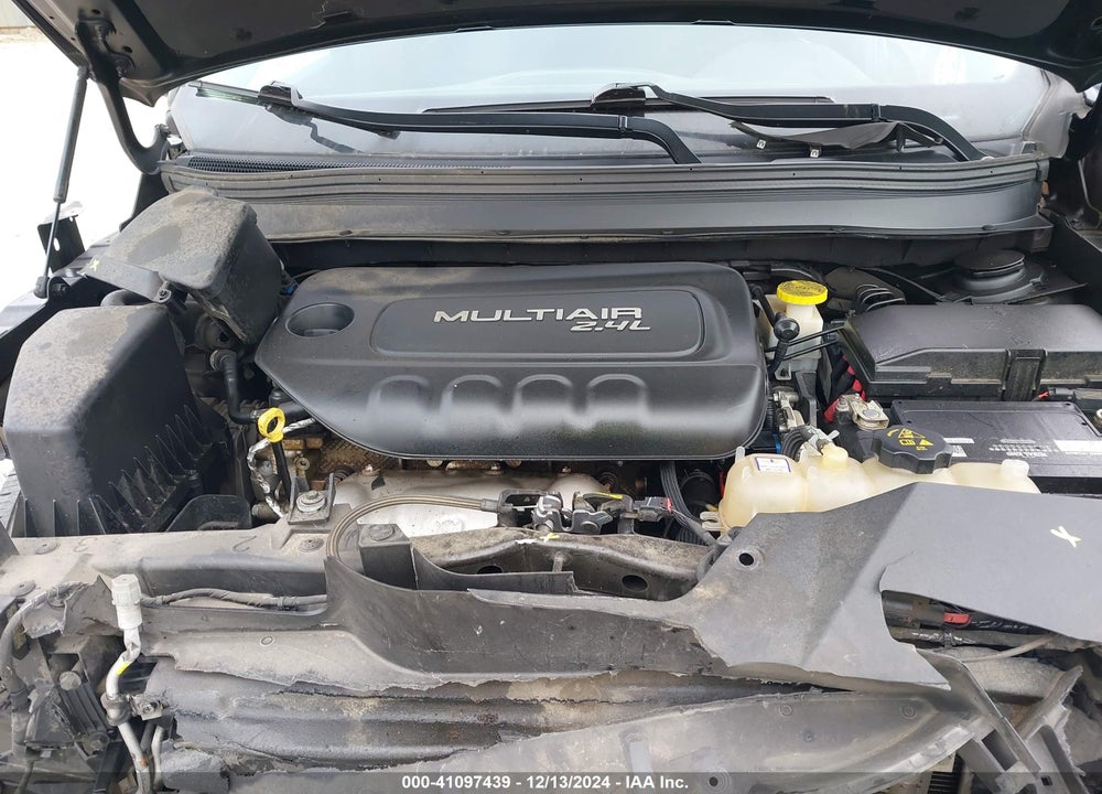2019 JEEP CHEROKEE LATITUDE PLUS 4X4 VIN: 1C4PJMLB3KD139843