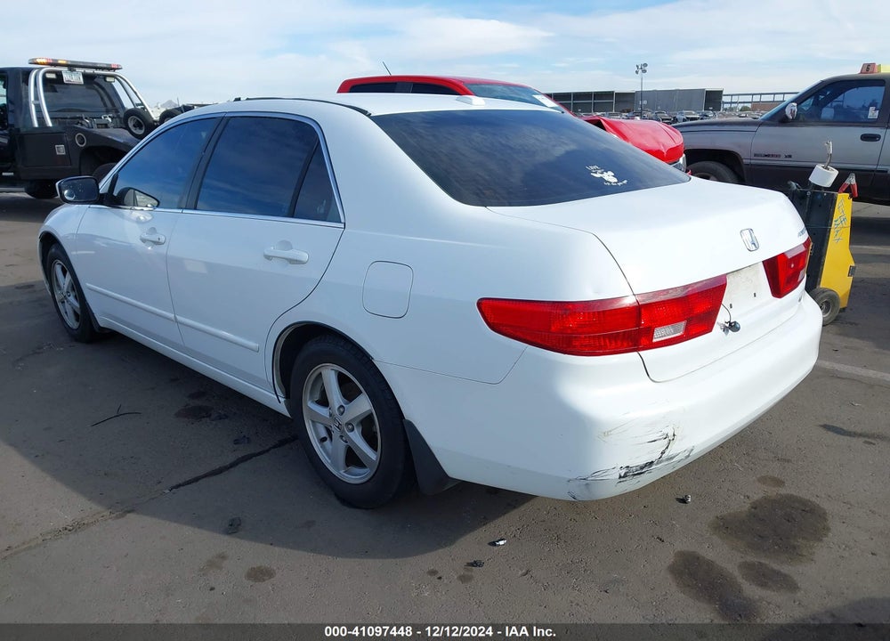 2005 HONDA ACCORD 2.4 EX VIN: 1HGCM56825A065334