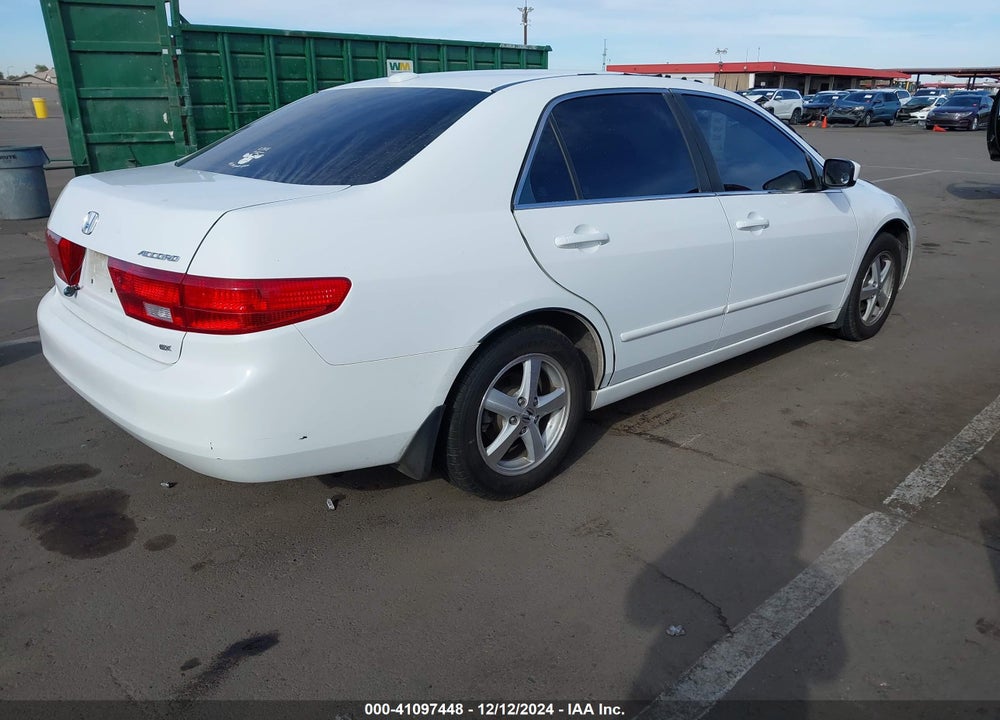 2005 HONDA ACCORD 2.4 EX VIN: 1HGCM56825A065334