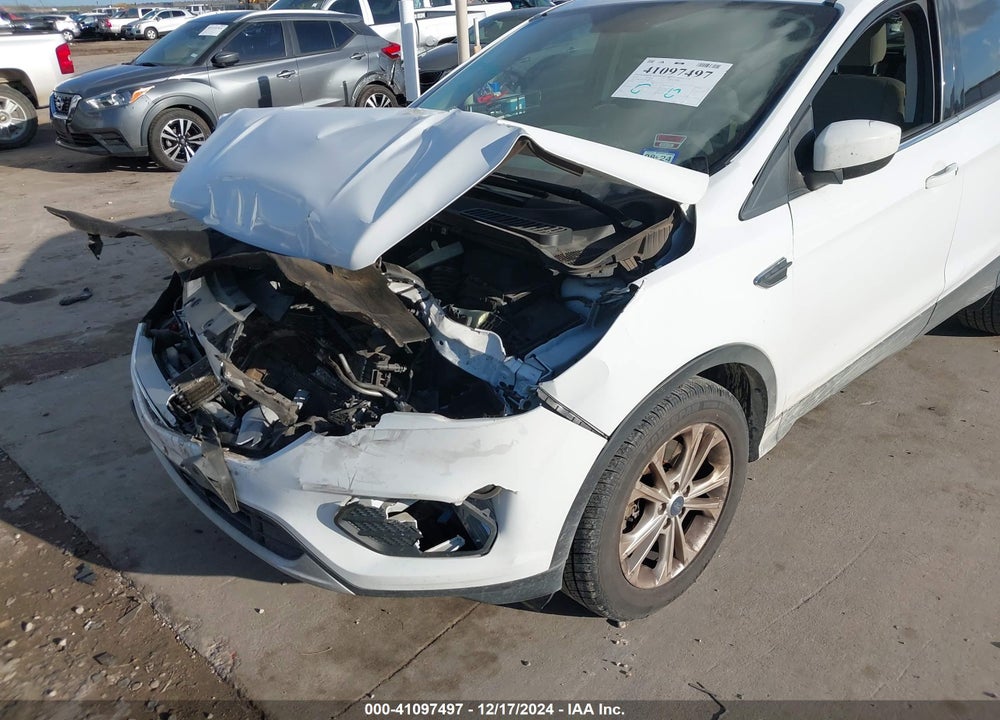 2019 FORD ESCAPE SE VIN: 1FMCU0G97KUB66352