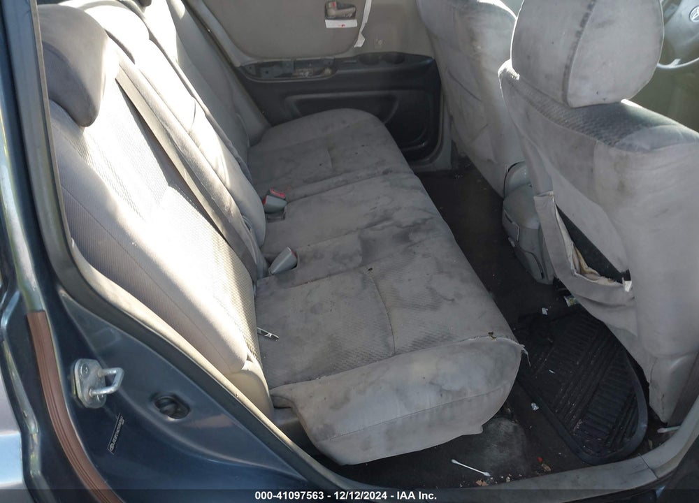 2005 TOYOTA HIGHLANDER V6 VIN: JTEGP21A250047661