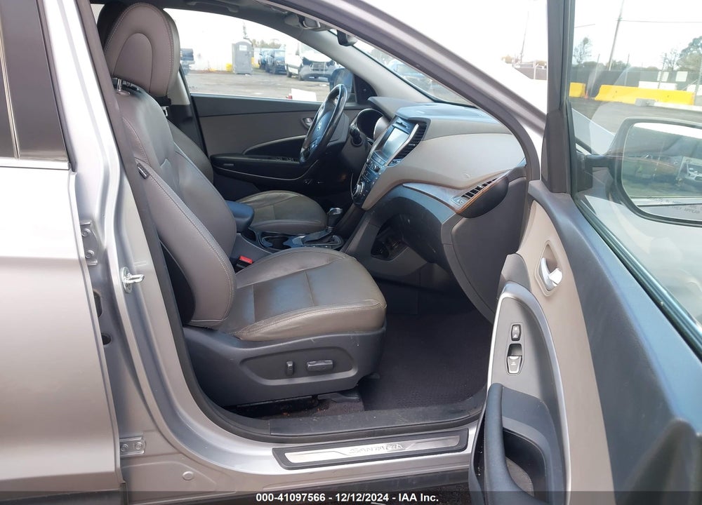 2017 HYUNDAI SANTA FE LIMITED ULTIMATE VIN: KM8SR4HF8HU201787