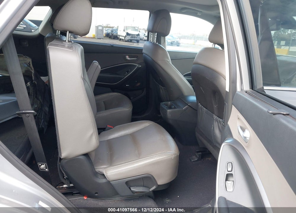 2017 HYUNDAI SANTA FE LIMITED ULTIMATE VIN: KM8SR4HF8HU201787