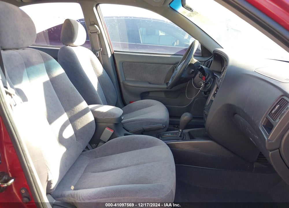 2006 HYUNDAI ELANTRA GLS/LIMITED VIN: KMHDN46D16U237484