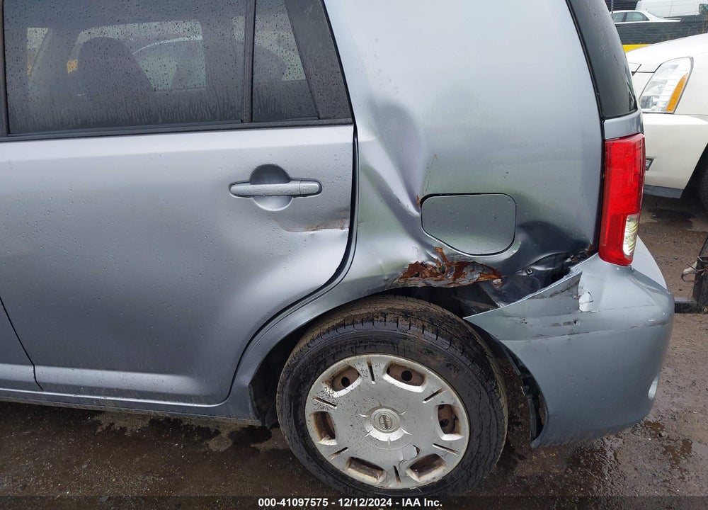2011 SCION XB VIN: JTLZE4FEXB1125270