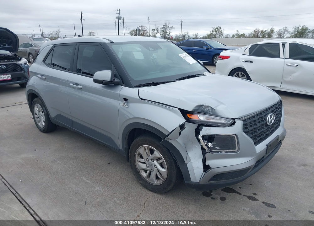2022 HYUNDAI VENUE VIN: KMHRB8A30NU201823