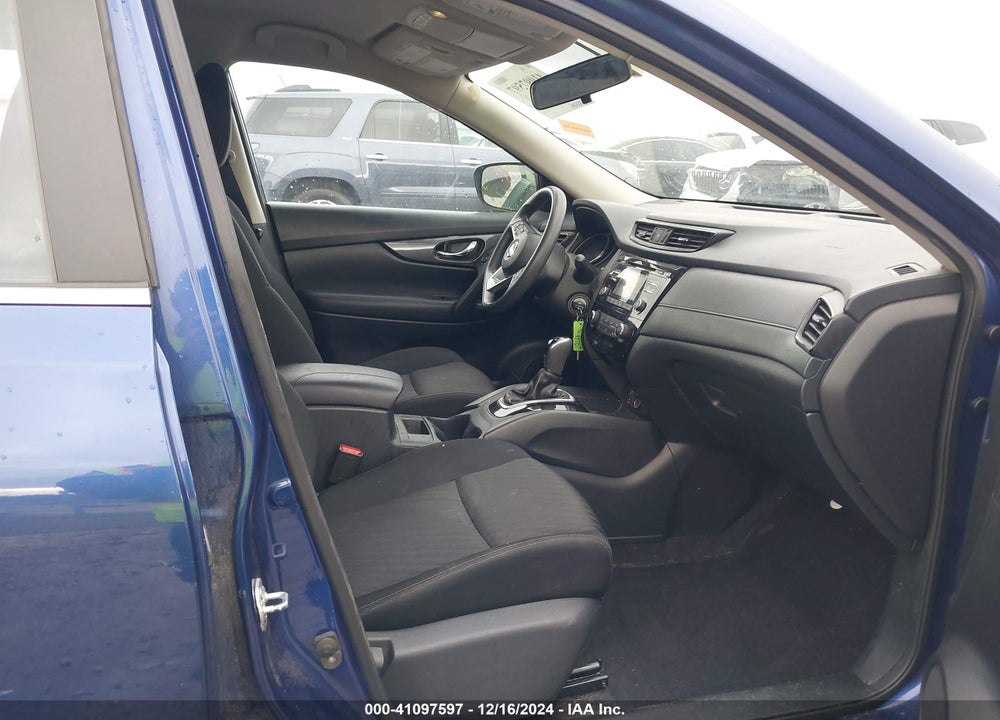 2017 NISSAN ROGUE S VIN: KNMAT2MT6HP528060