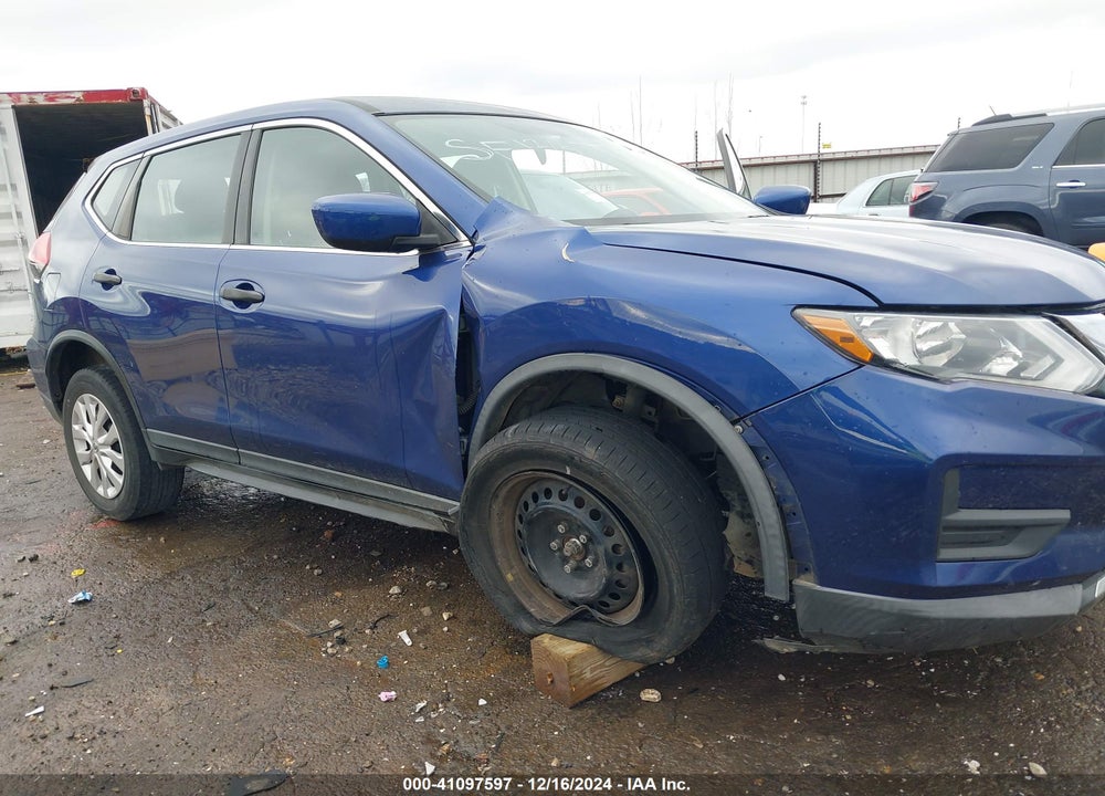 2017 NISSAN ROGUE S VIN: KNMAT2MT6HP528060