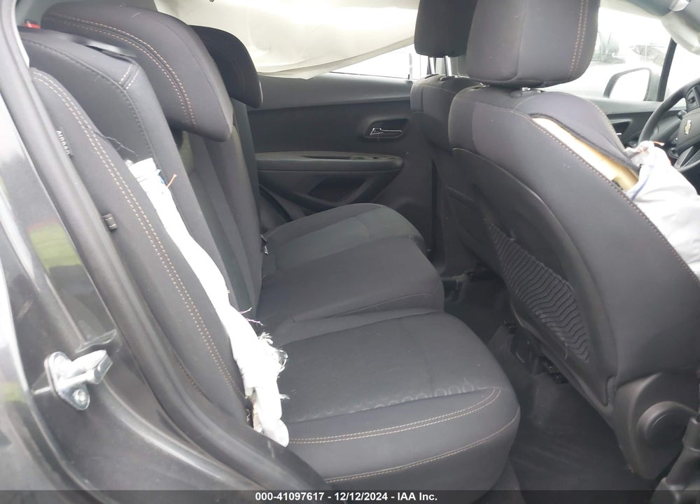 2020 CHEVROLET TRAX FWD LS VIN: 3GNCJKSB5LL246125