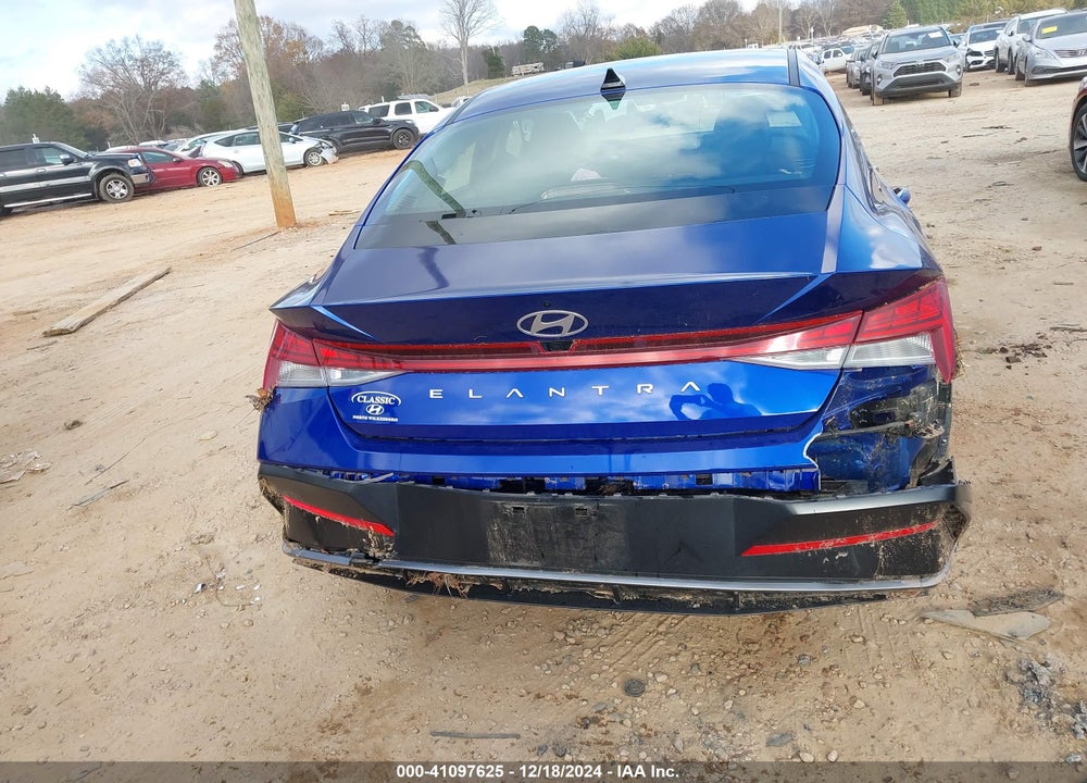 2024 HYUNDAI ELANTRA VIN: KMHLS4DG1RU647854