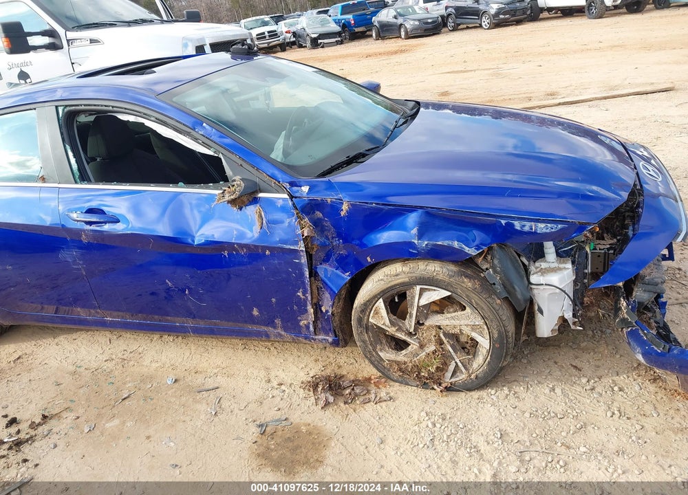 2024 HYUNDAI ELANTRA VIN: KMHLS4DG1RU647854
