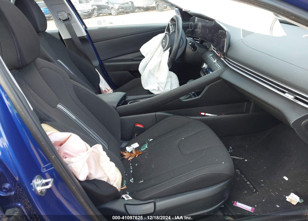 2024 HYUNDAI ELANTRA VIN: KMHLS4DG1RU647854