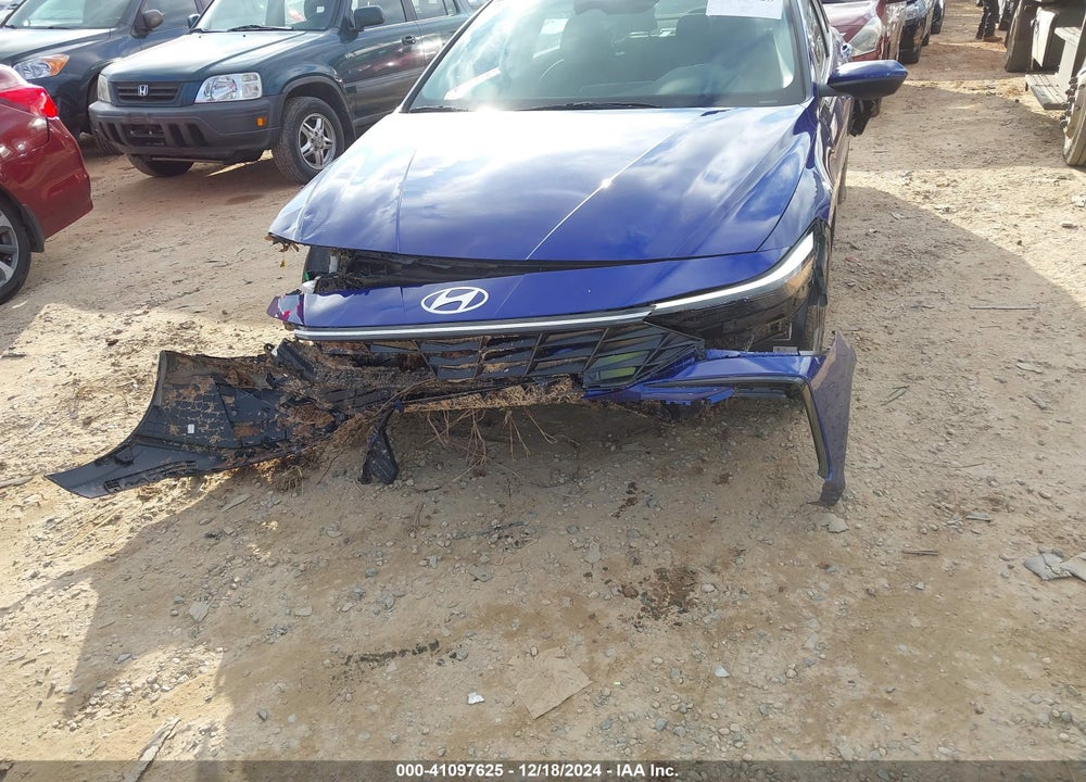 2024 HYUNDAI ELANTRA VIN: KMHLS4DG1RU647854