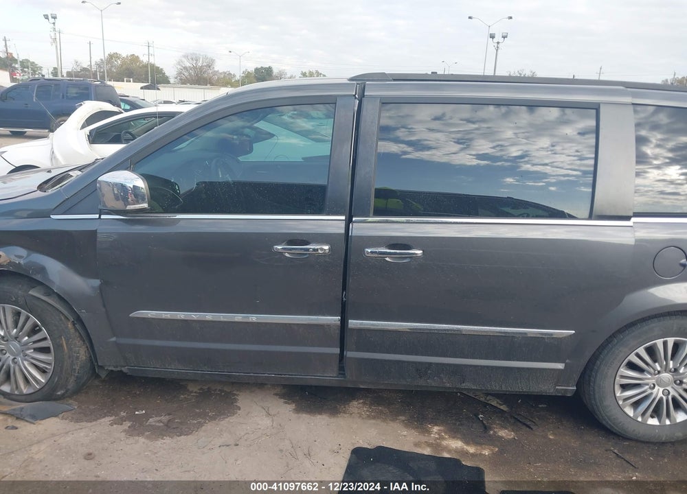 2016 CHRYSLER TOWN & COUNTRY VIN: 2C4RC1CG6GR188536