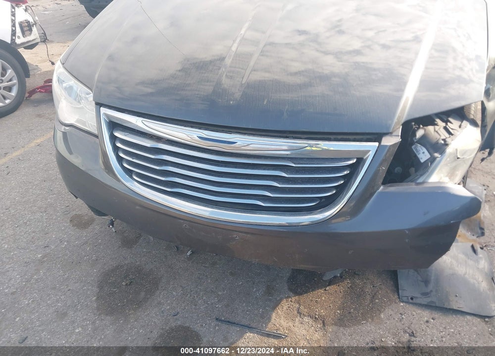 2016 CHRYSLER TOWN & COUNTRY VIN: 2C4RC1CG6GR188536