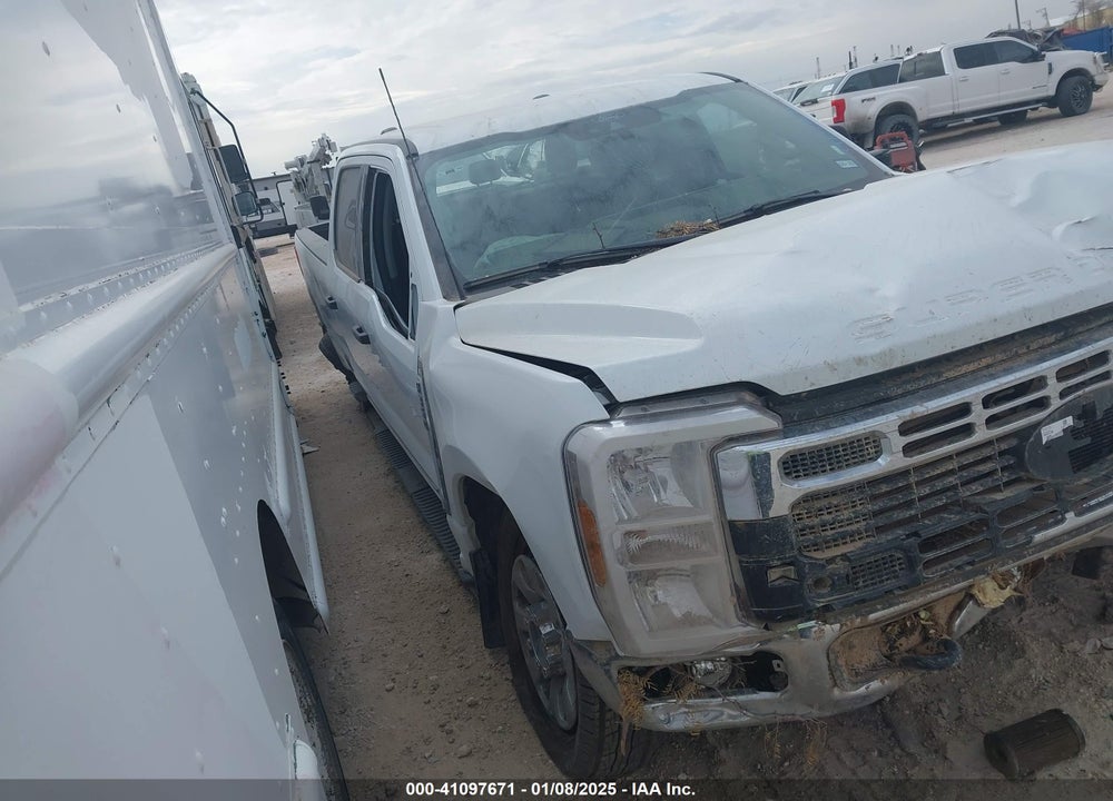 2024 FORD F-350 XLT VIN: 1FT8W3BT3REE10981