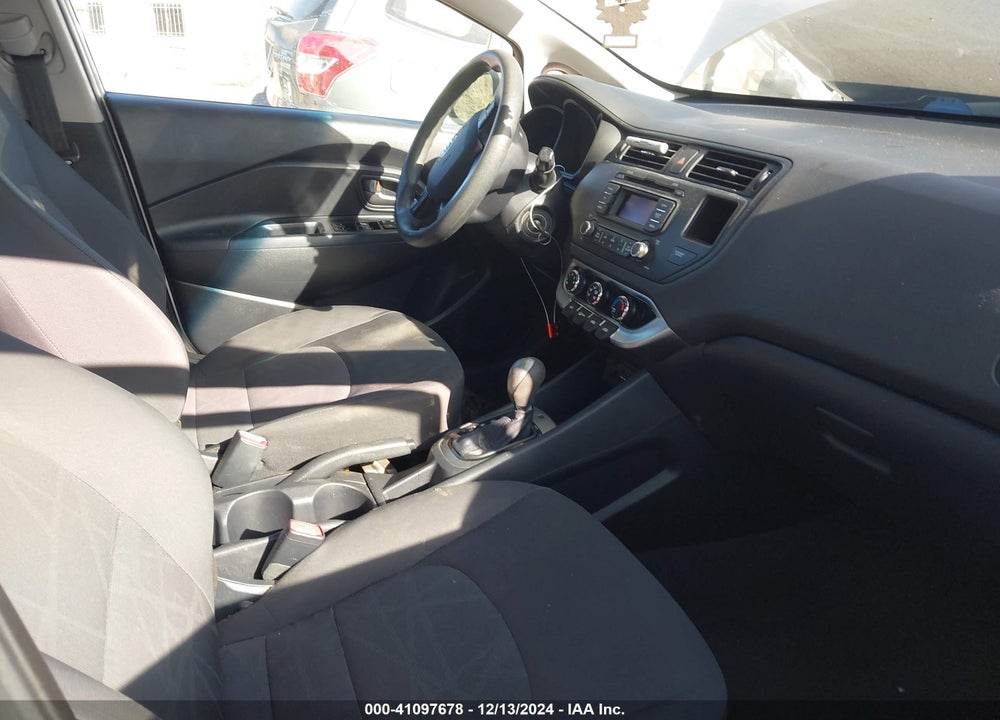 2014 KIA RIO VIN: KNADM4A39E6333501
