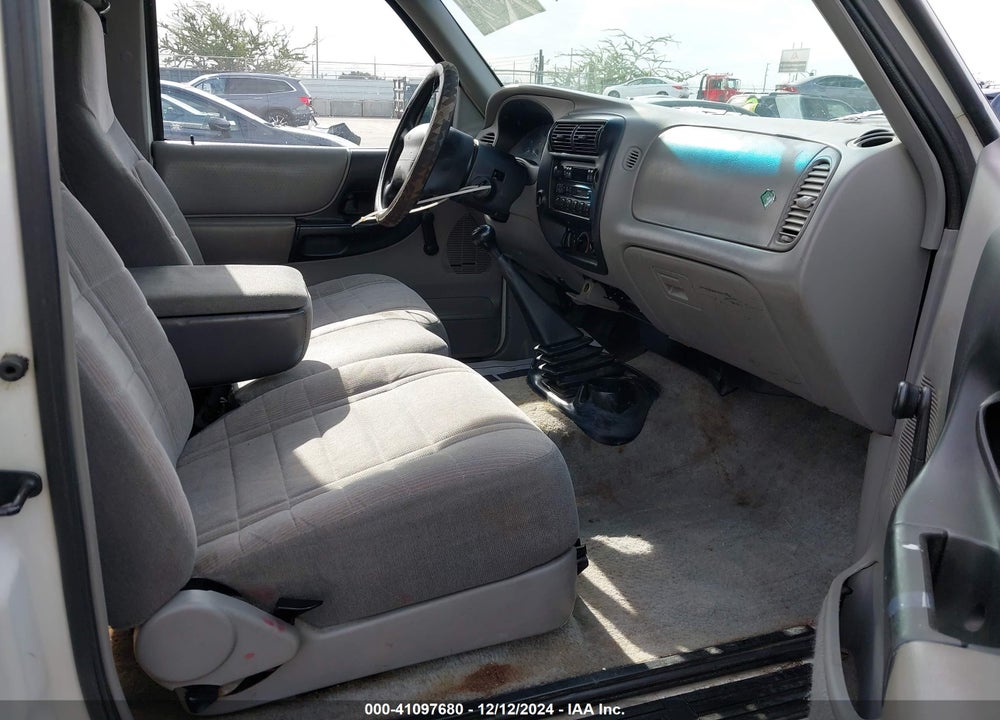 1997 FORD RANGER VIN: 1FTCR14A3VPA52149