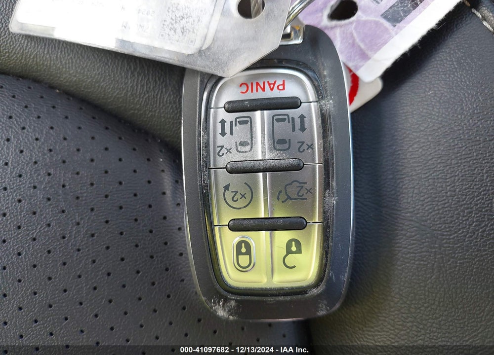 2024 CHRYSLER PACIFICA HYBRID SELECT VIN: 2C4RC1S77RR114854