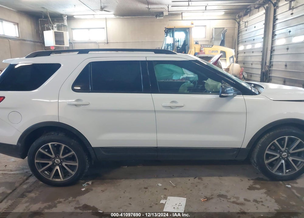 2015 FORD EXPLORER XLT VIN: 1FM5K8D87FGC12002
