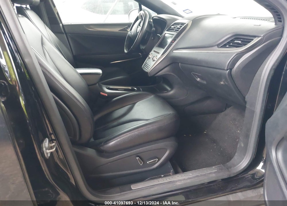 2016 LINCOLN MKC VIN: 5LMCJ1C93GUJ01362