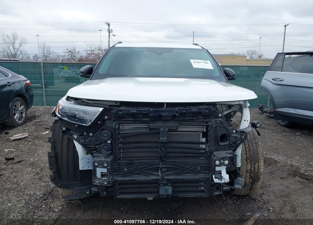 2023 FORD EXPLORER XLT VIN: 1FMSK8DH3PGA74575