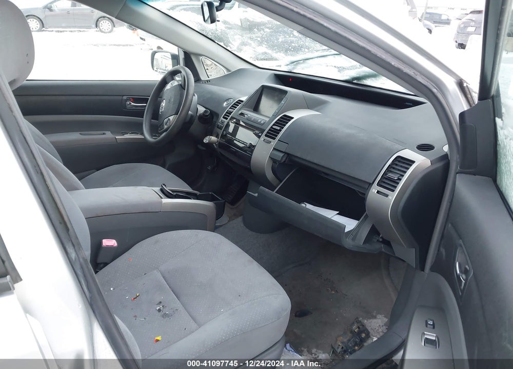 2006 TOYOTA PRIUS VIN: JTDKB20U363152587