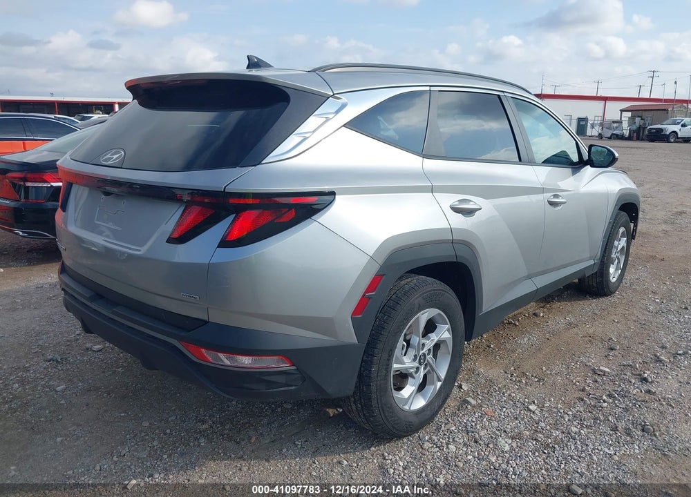 2024 HYUNDAI TUCSON SEL VIN: 5NMJBCDE2RH403514
