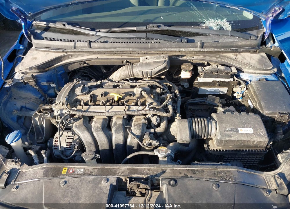 2017 HYUNDAI ELANTRA VIN: 5NPD74LF6HH199946