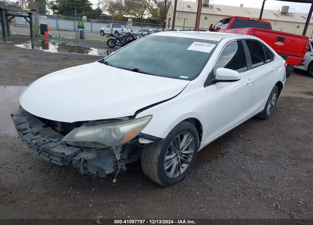 2015 TOYOTA CAMRY SE VIN: 4T1BF1FK1FU921629
