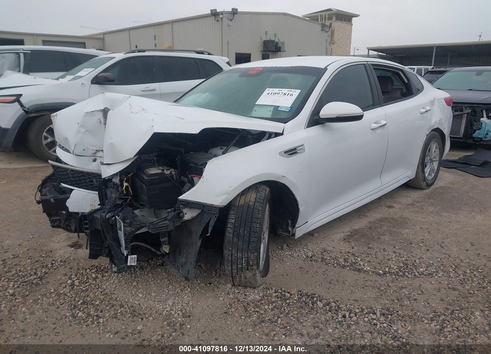2017 KIA OPTIMA LX VIN: 5XXGT4L33HG133073